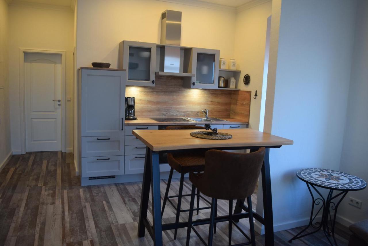 Heimathafen Ueber Hafen-Pub Apartment Pellworm Luaran gambar